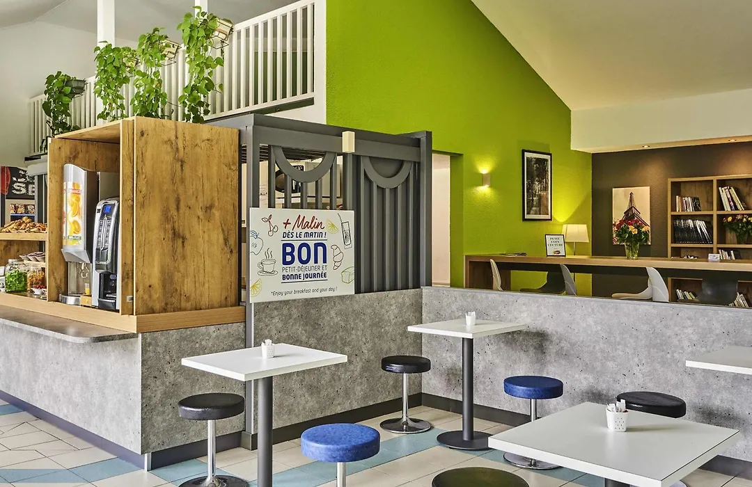 Ibis Budget Versailles Coignieres-1