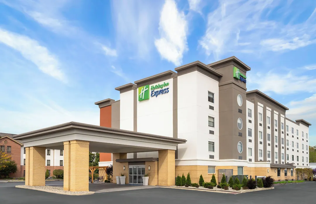Holiday Inn Express Toledo North By Ihg-1