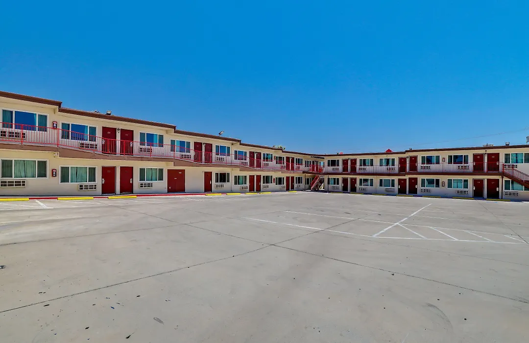 Red Roof Inn Needles-1