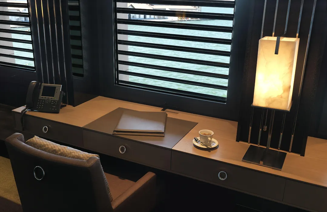 Key Hotel-1