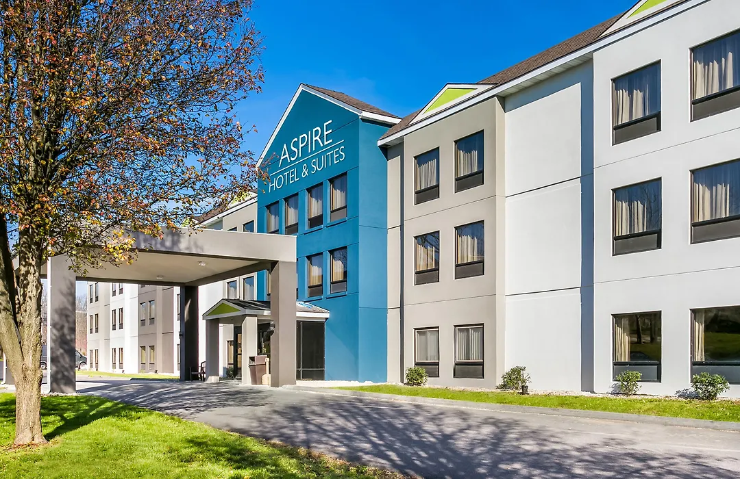 Aspire Hotel And Suites-1