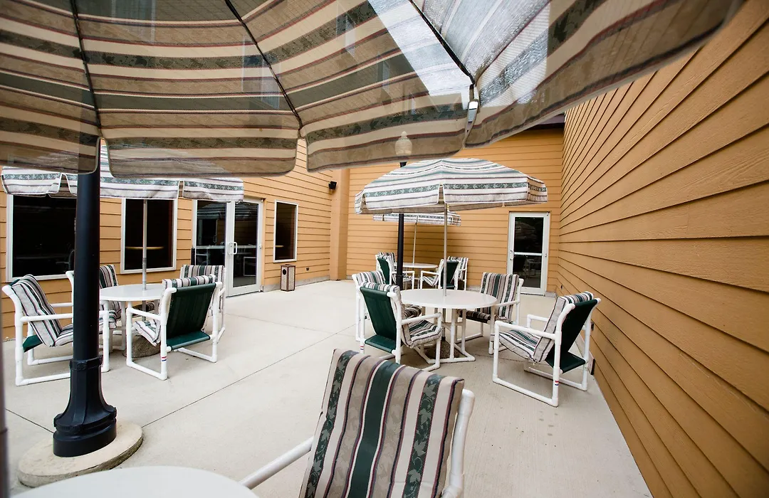 Cranberry Country Lodge-1