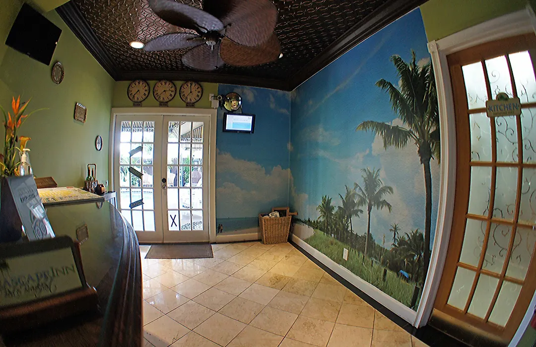 Seascape Tropical Inn (Adults Only)-1