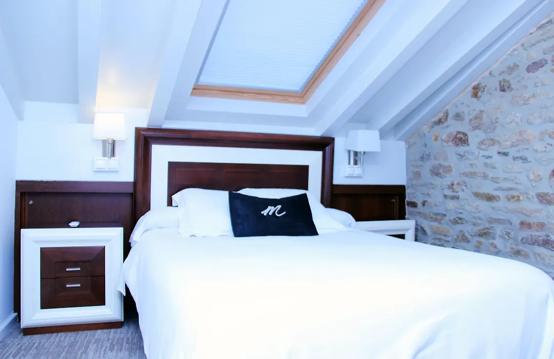Hotel Montenegro Compostela-1