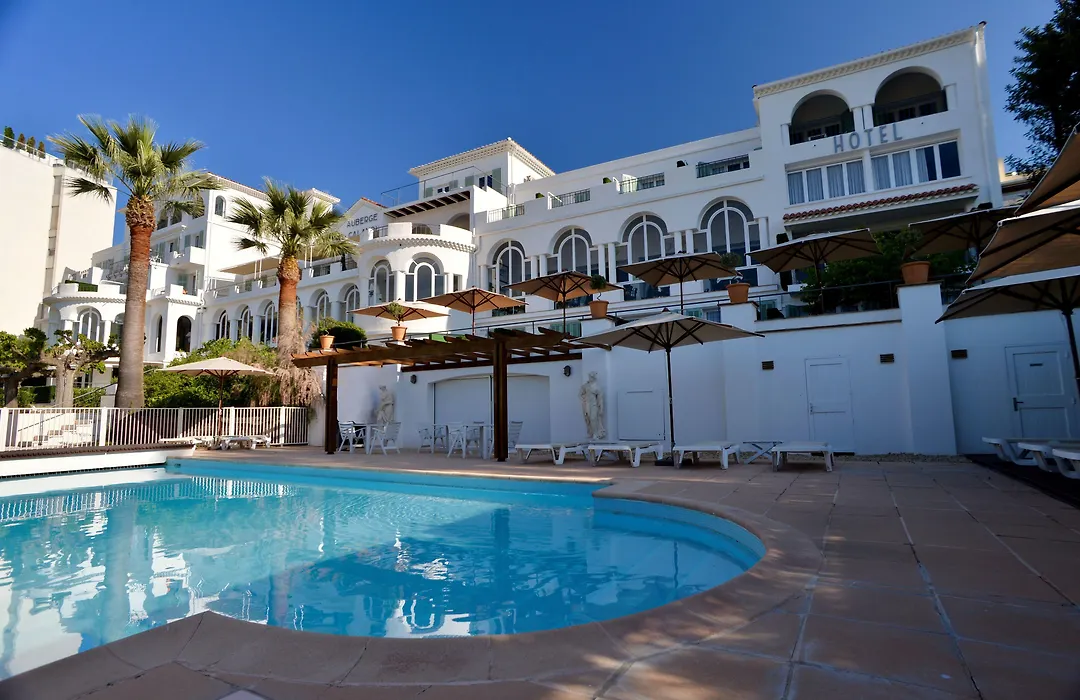 Auberge De La Calanque-1