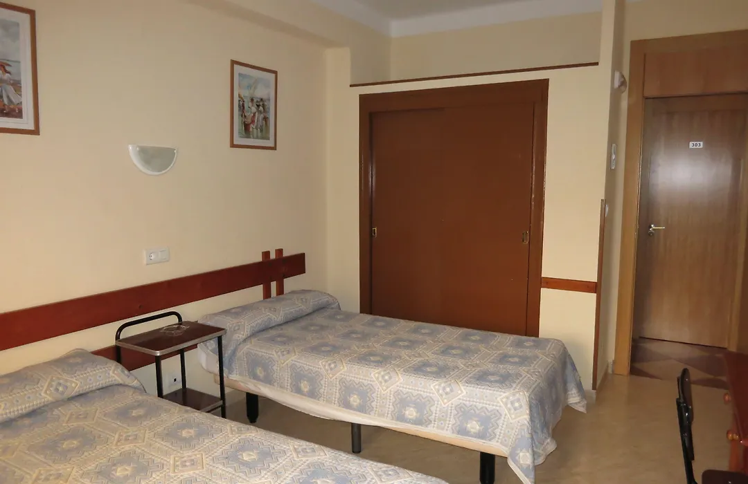 Hostal Guillot-1