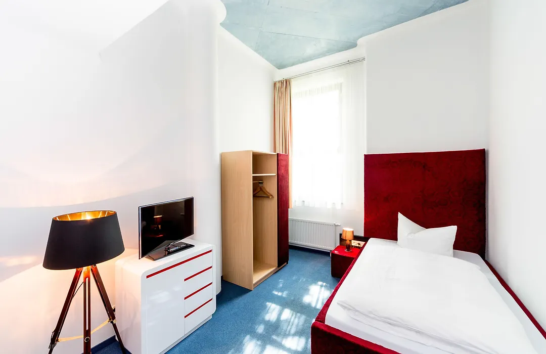 Aparthotel Magdeburg-1