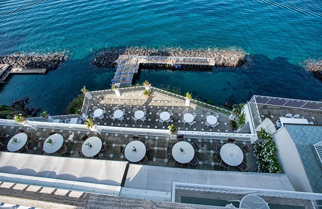 Grand Hotel Riviera-1