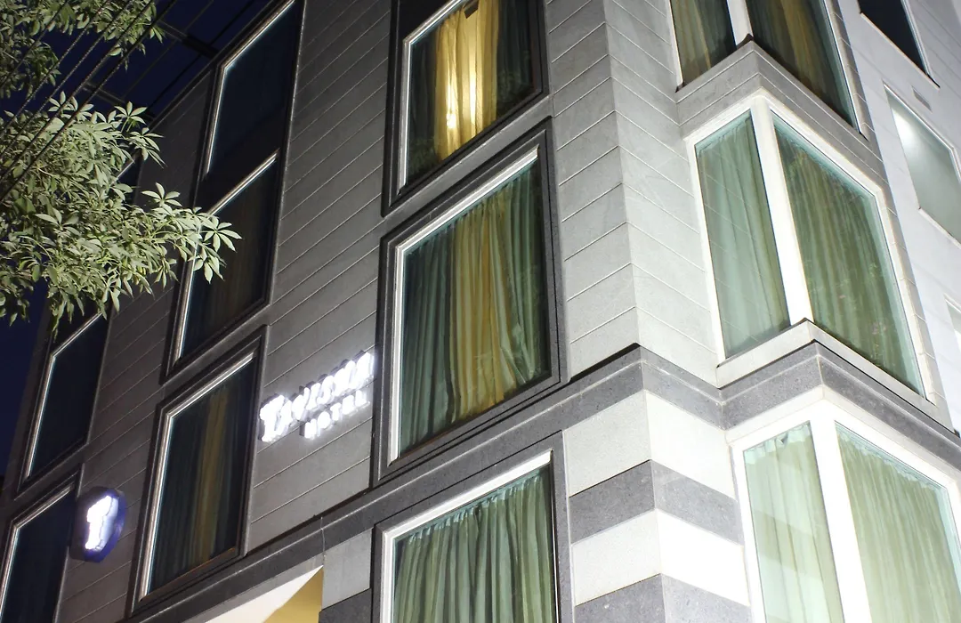 Rosemallow Hotel New Delhi-1