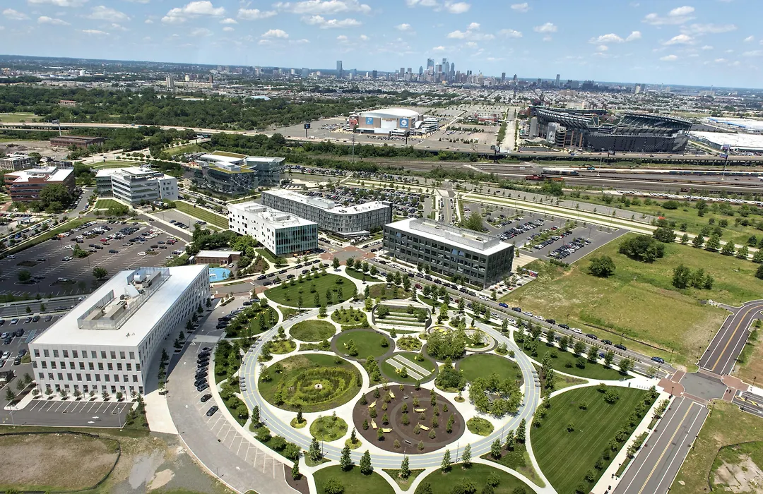 Courtyard By Marriott Philadelphia South At The Navy Yard-1