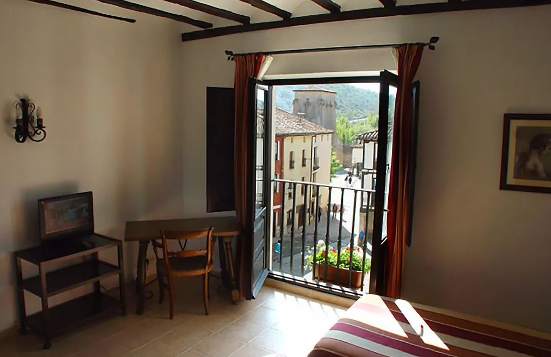 Hotel Nuevo Arlanza-1