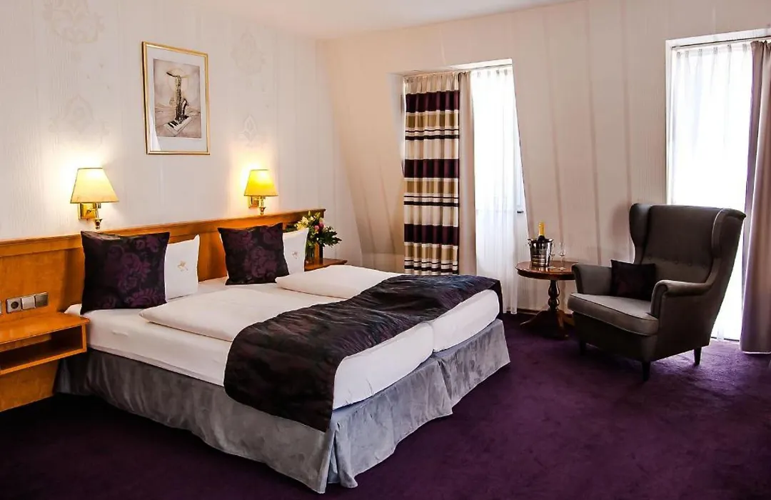 Hotel Germania-1