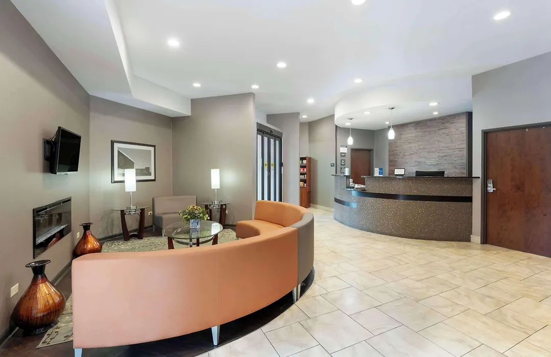 Best Western University Inn At Valparaiso-1