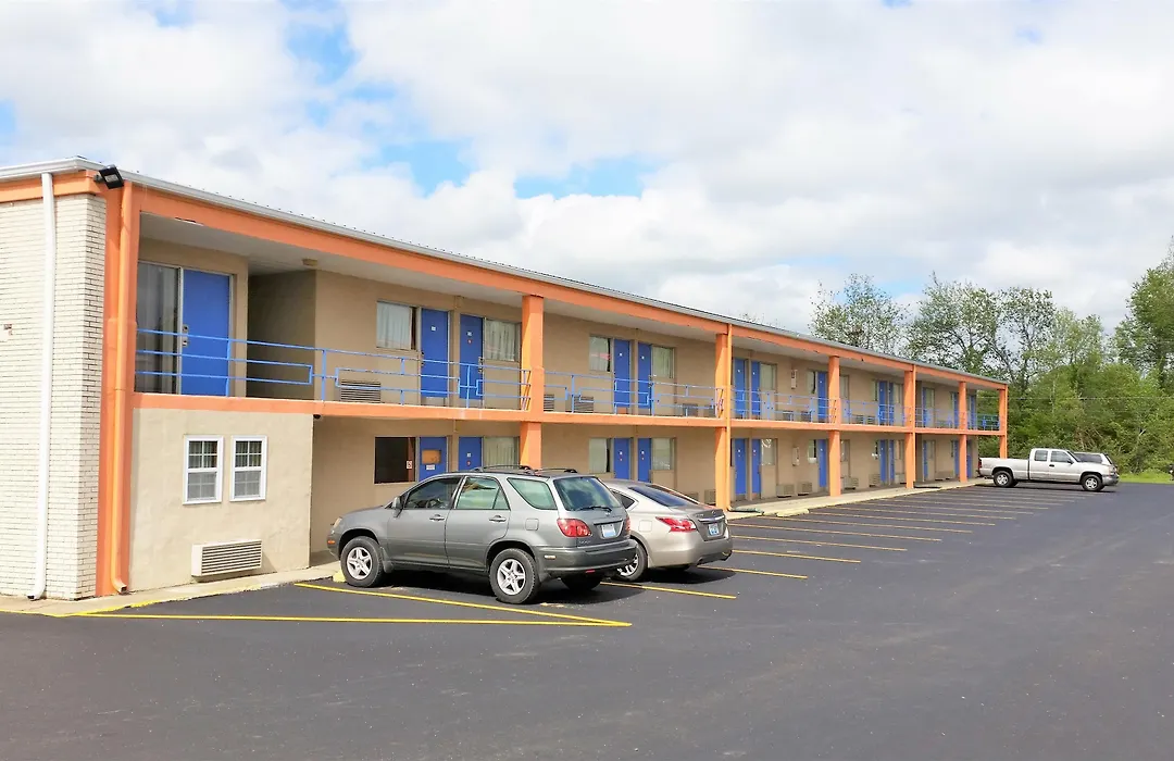 Americas Best Value Inn - Elizabethtown-1