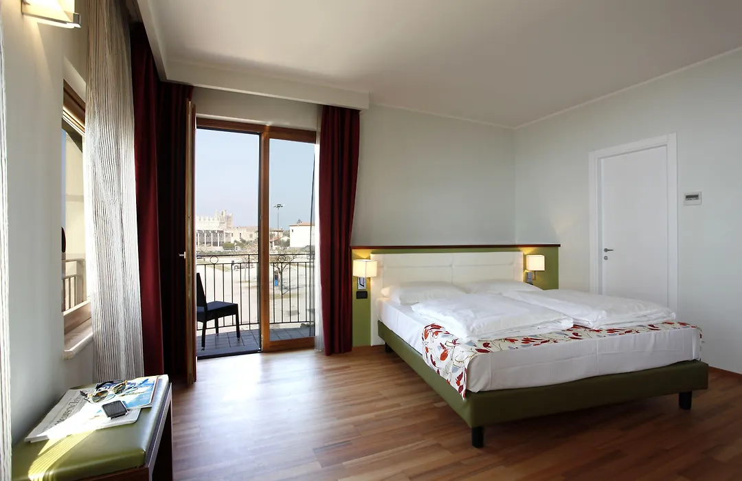 Hotel Lido-1