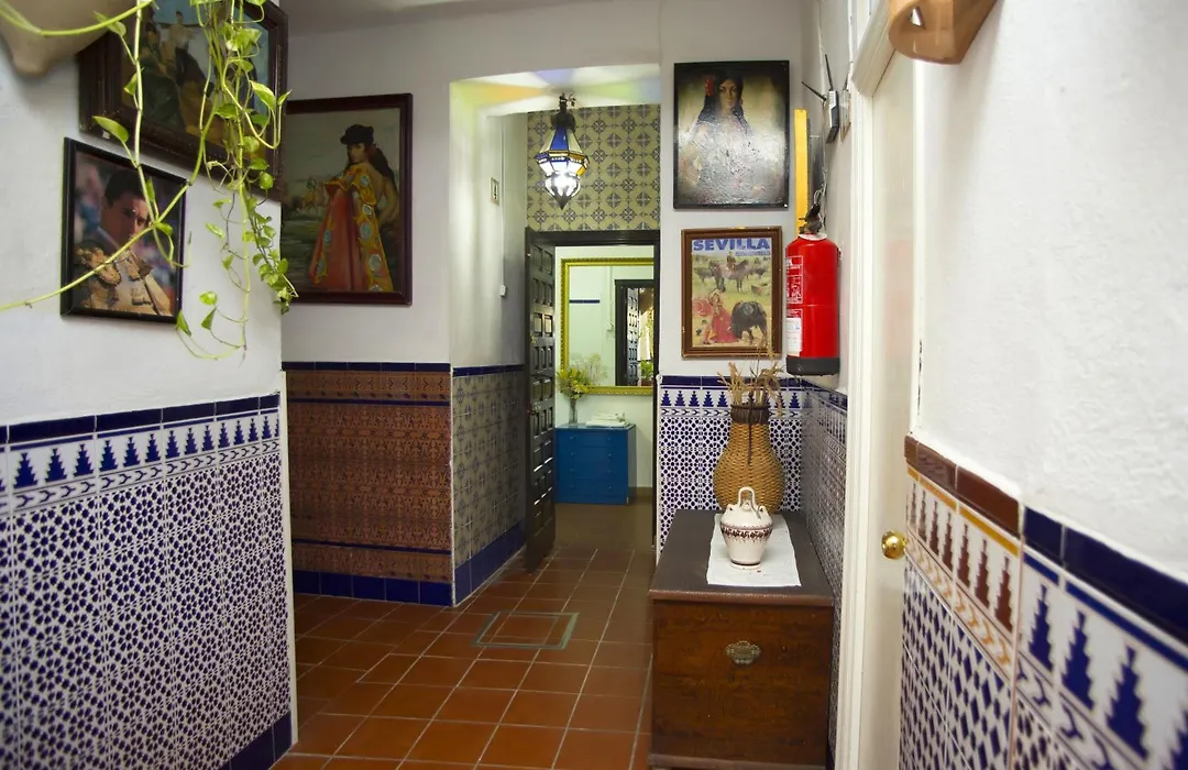 Pension Santa Maria La Blanca-1