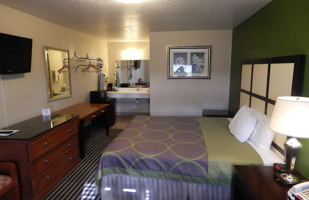 Fort Davis Inn & Rv Park-1