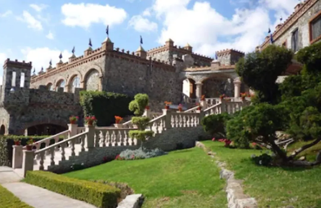 Hotel Castillo De Santa Cecilia-1