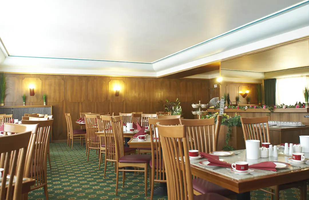Hotel Astoria-1