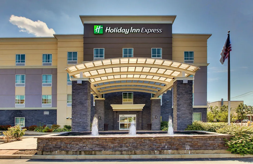 Holiday Inn Express Cheektowaga North East By Ihg-1