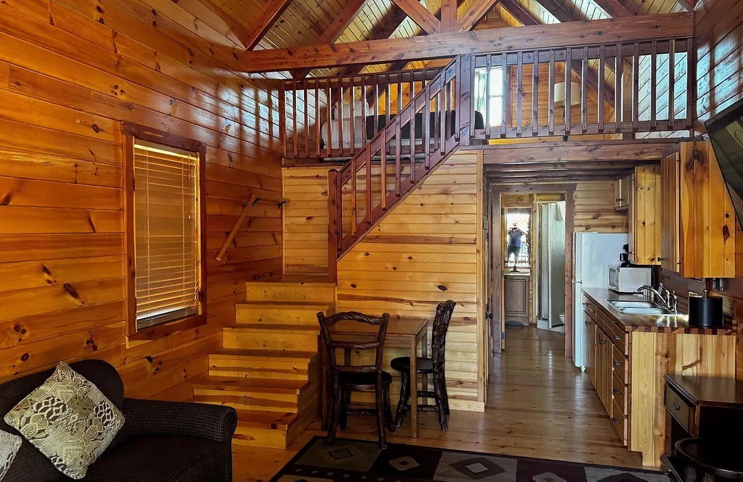 Cabins Of Mackinac & Lodge-1