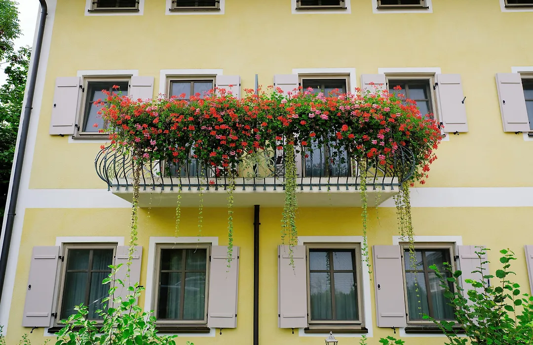 Hotel Neuwirt-1