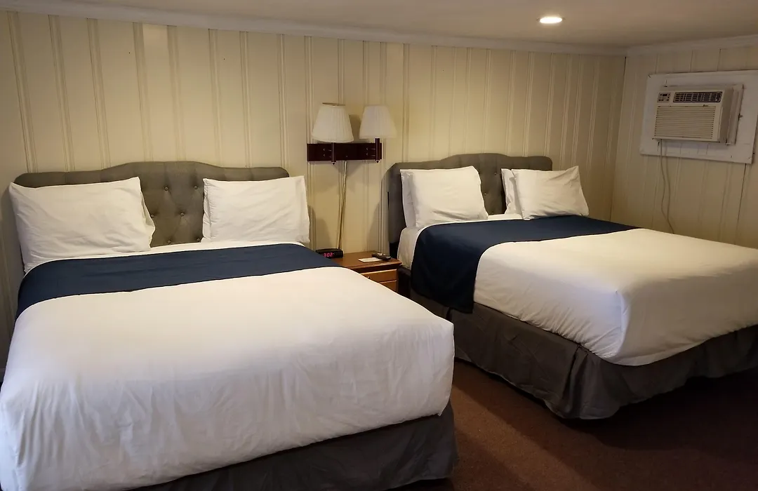 Tides Motel - Hampton Beach-1