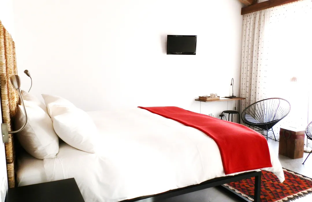 El Hotelito-1