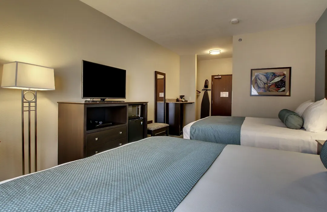 Cobblestone Inn & Suites - Fort Dodge-1