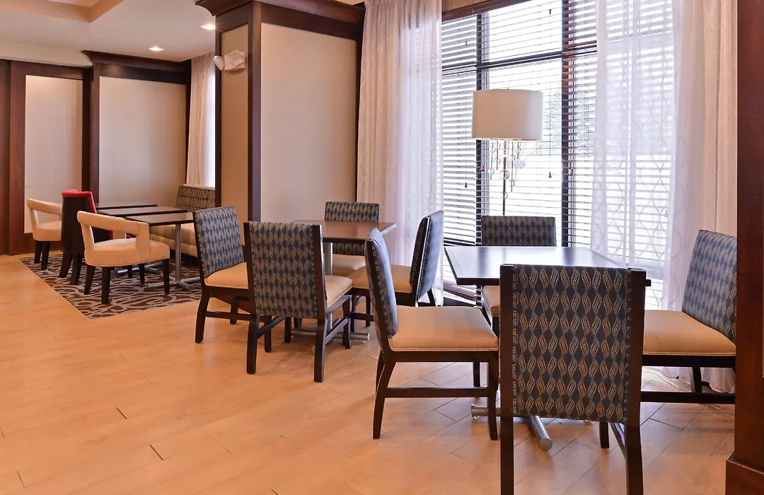 Hampton Inn Potsdam-1