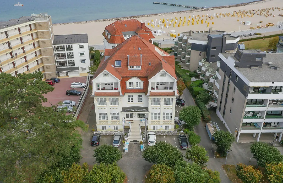 Hotel Atlantic Travemuende-1