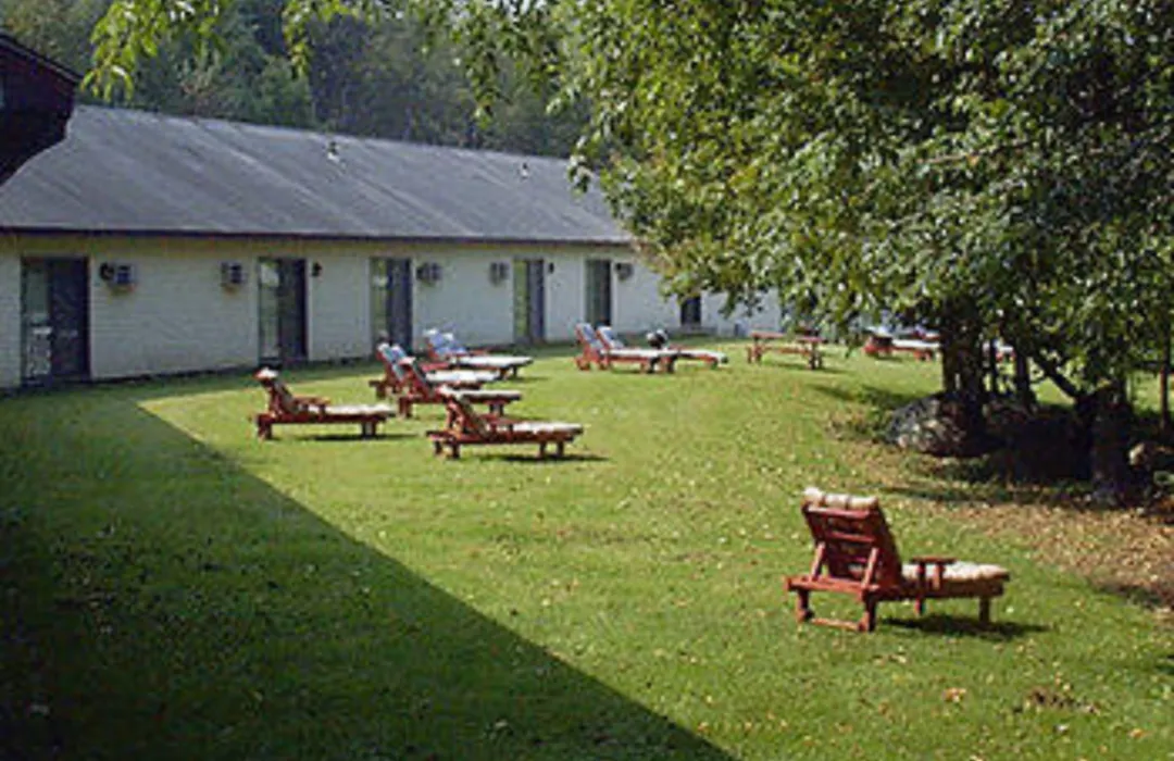 The Chalet Motel-1