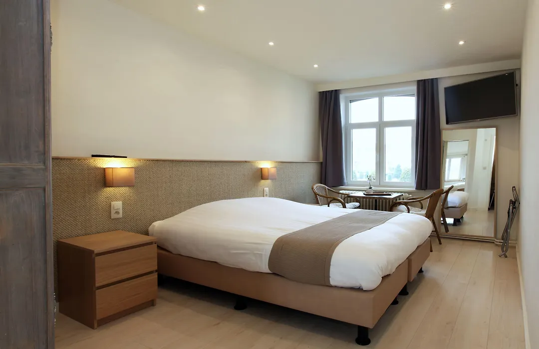 Hotel Cecil-1