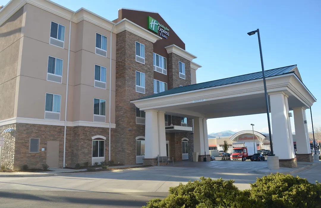 Holiday Inn Express & Suites Golden By Ihg-1