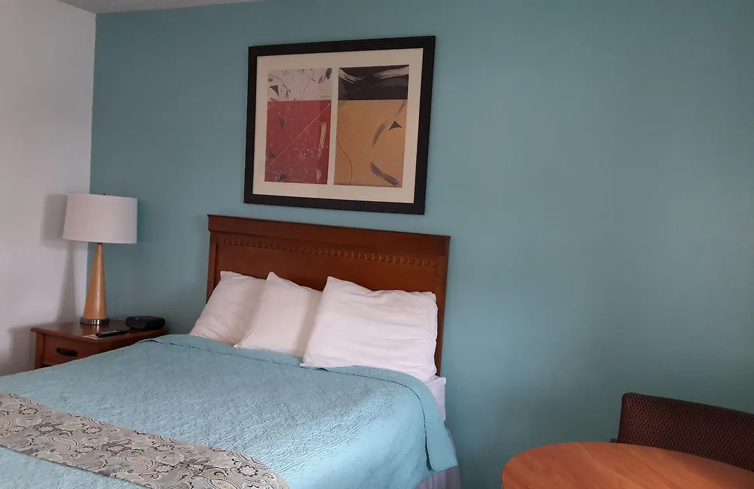 Pinebrook Motel-1