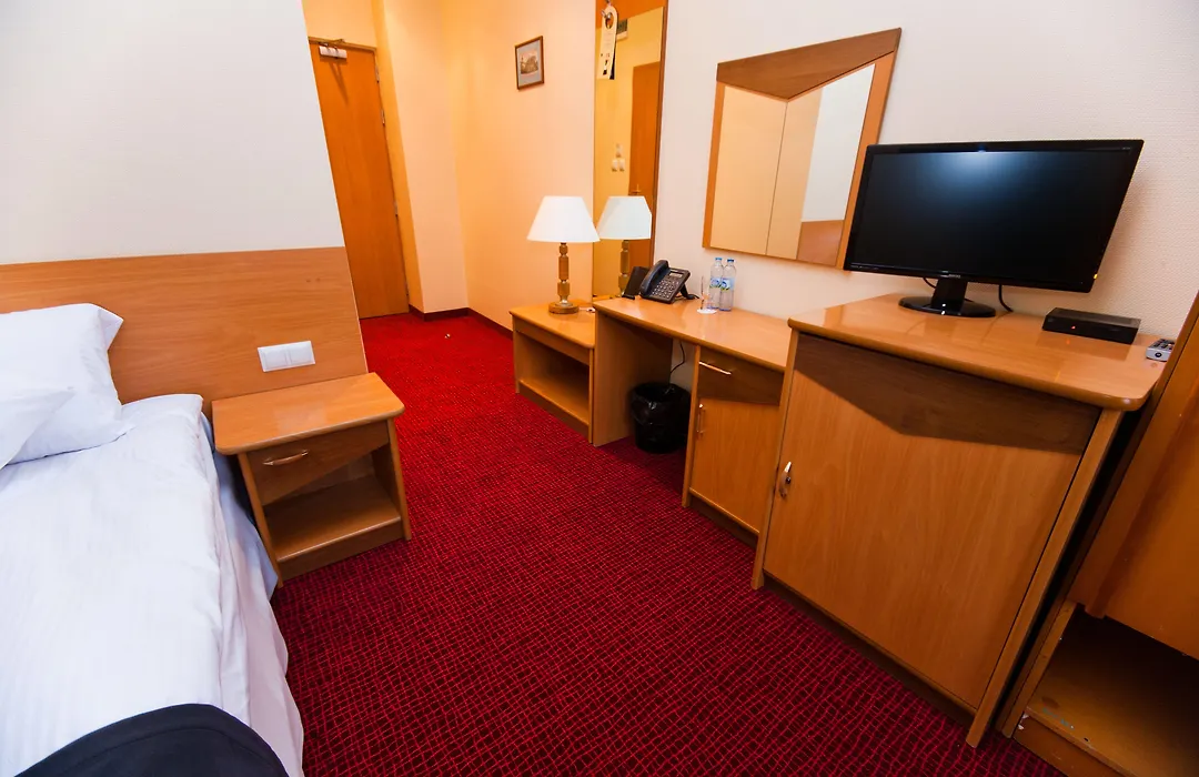 Hotel Malinowski Business-1