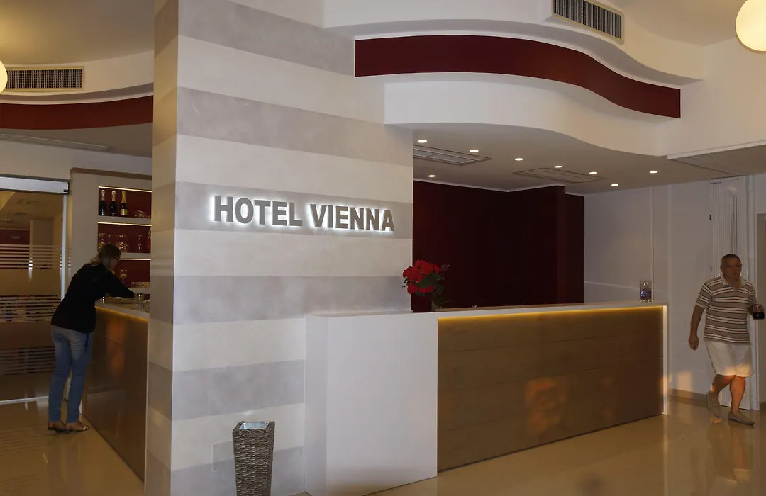 Hotel Vienna-1