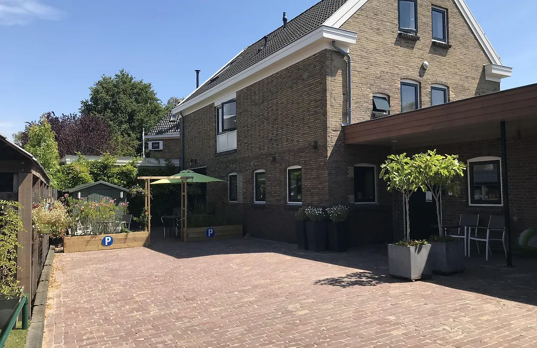 Bed&Breakfast Maasland-1