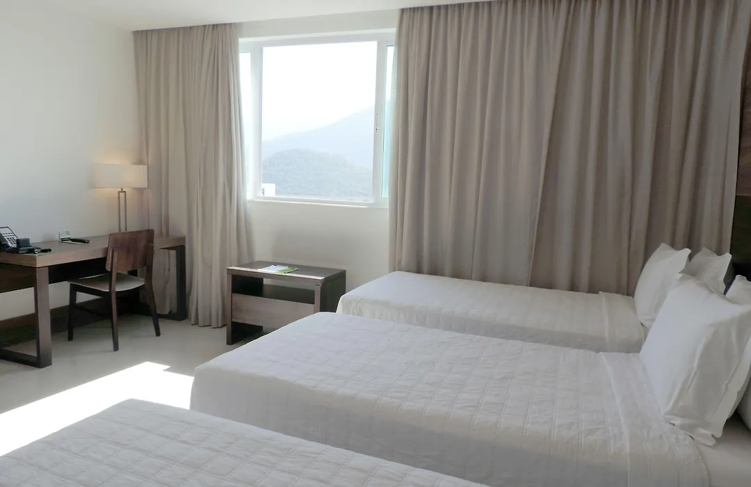 Americas Barra Hotel-1