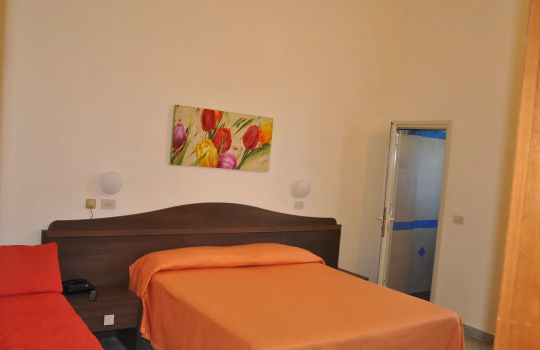 Hotel Verdesolemare-1