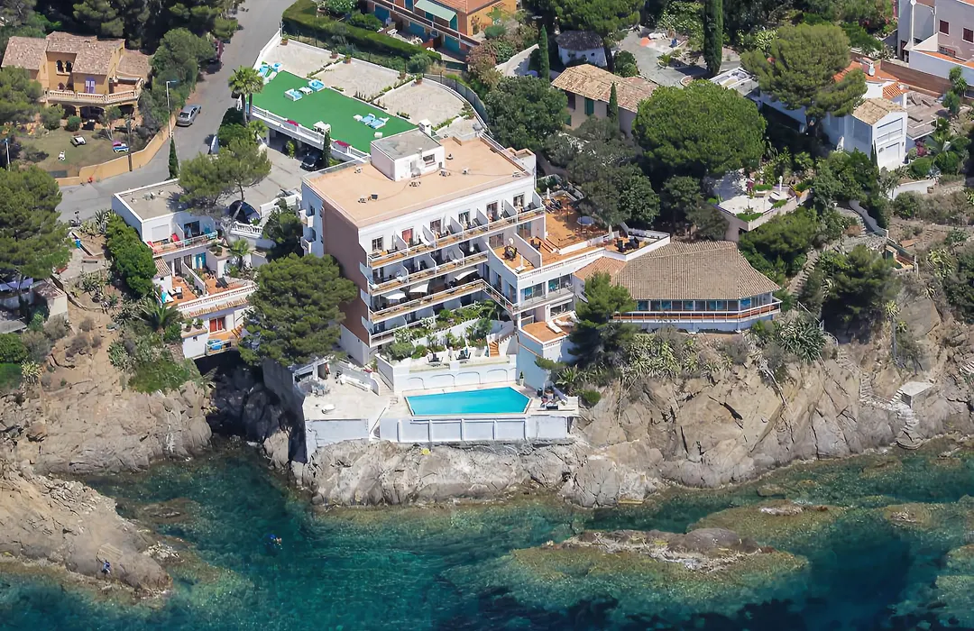 Hotel La Calanque-1