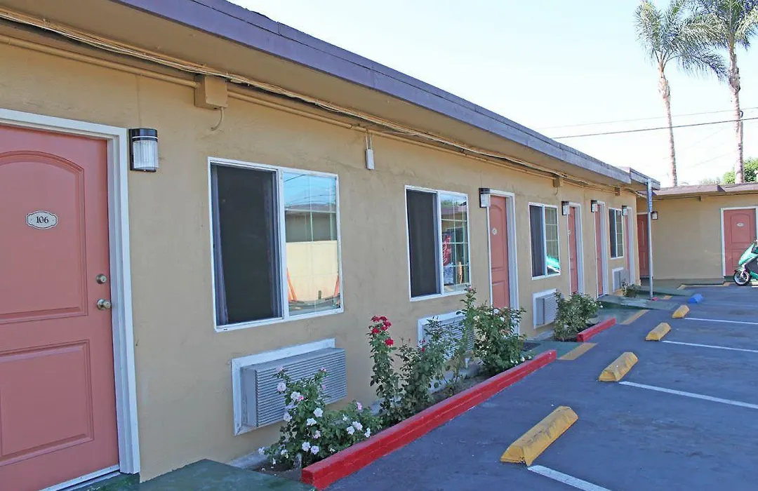 Royla Motel-1