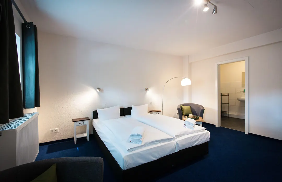 Arcade Hotel&Hostel Hamburg-1
