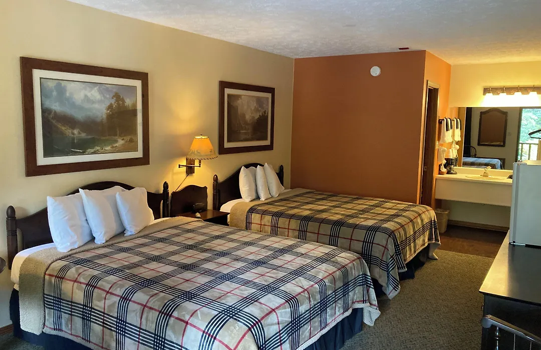 Country Mountain Inn-1