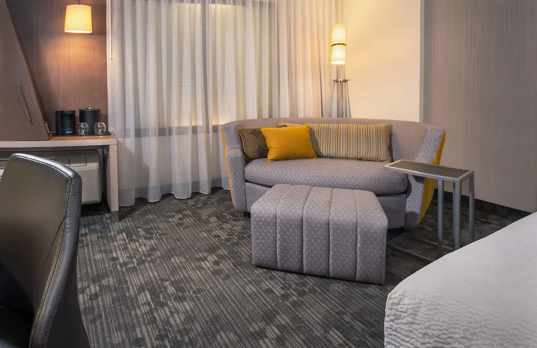 Courtyard By Marriott Dallas Plano/The Colony-1