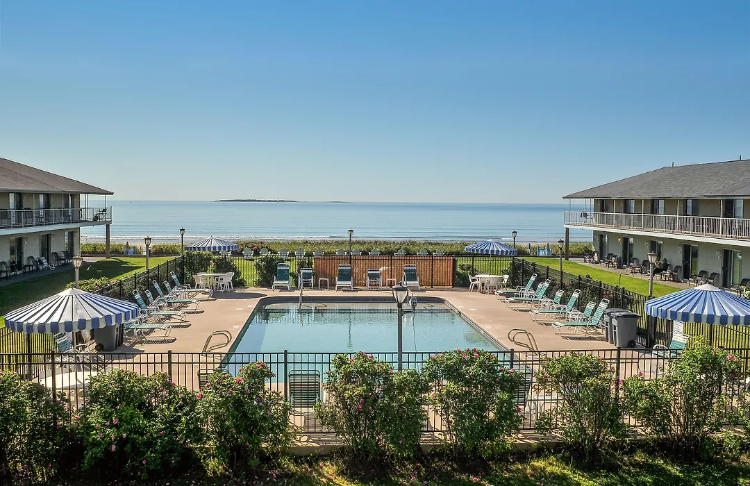 Friendship Oceanfront Suites-1