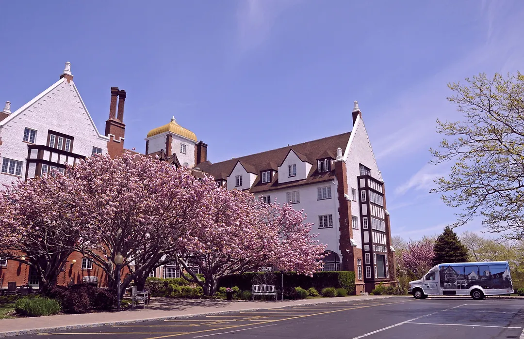 Montauk Manor-1
