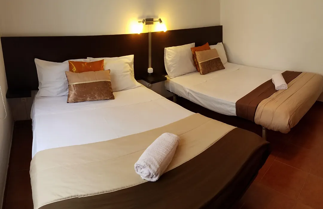 Guesthouse Of Alcobaca-1