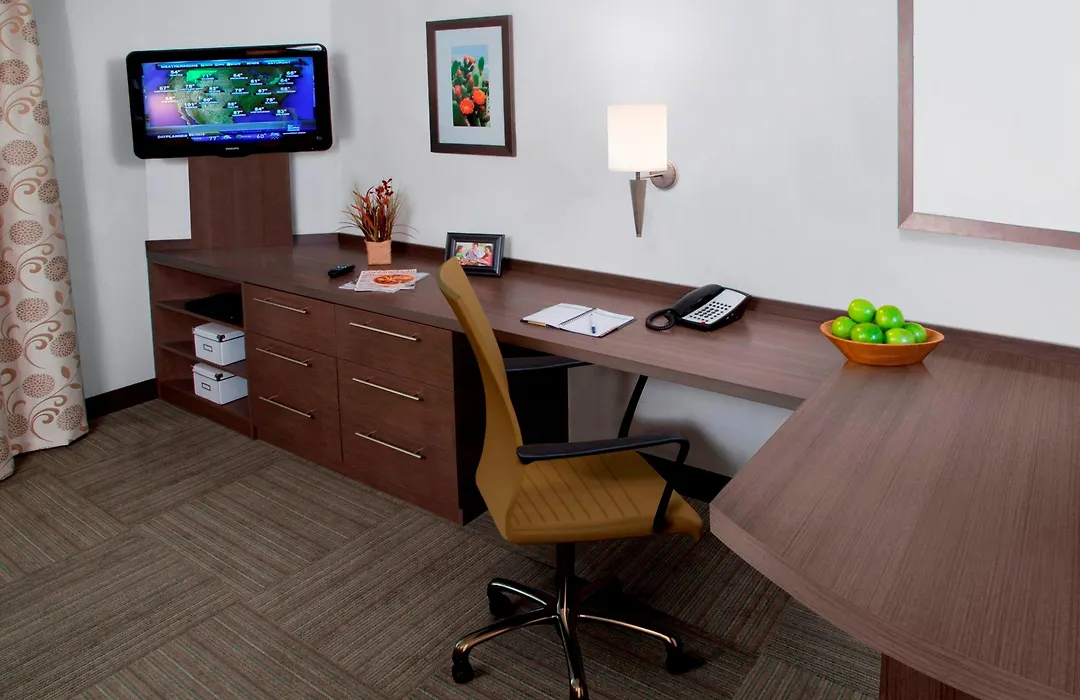 Candlewood Suites Bay City By Ihg-1