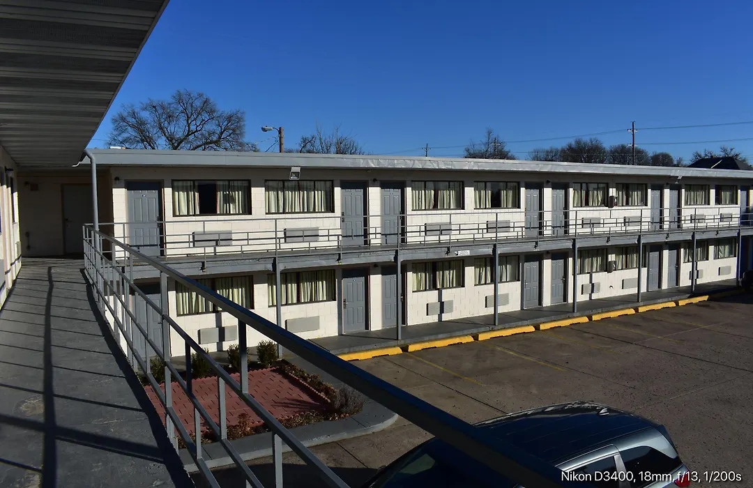 Rodeway Inn Terre Haute Near University-1